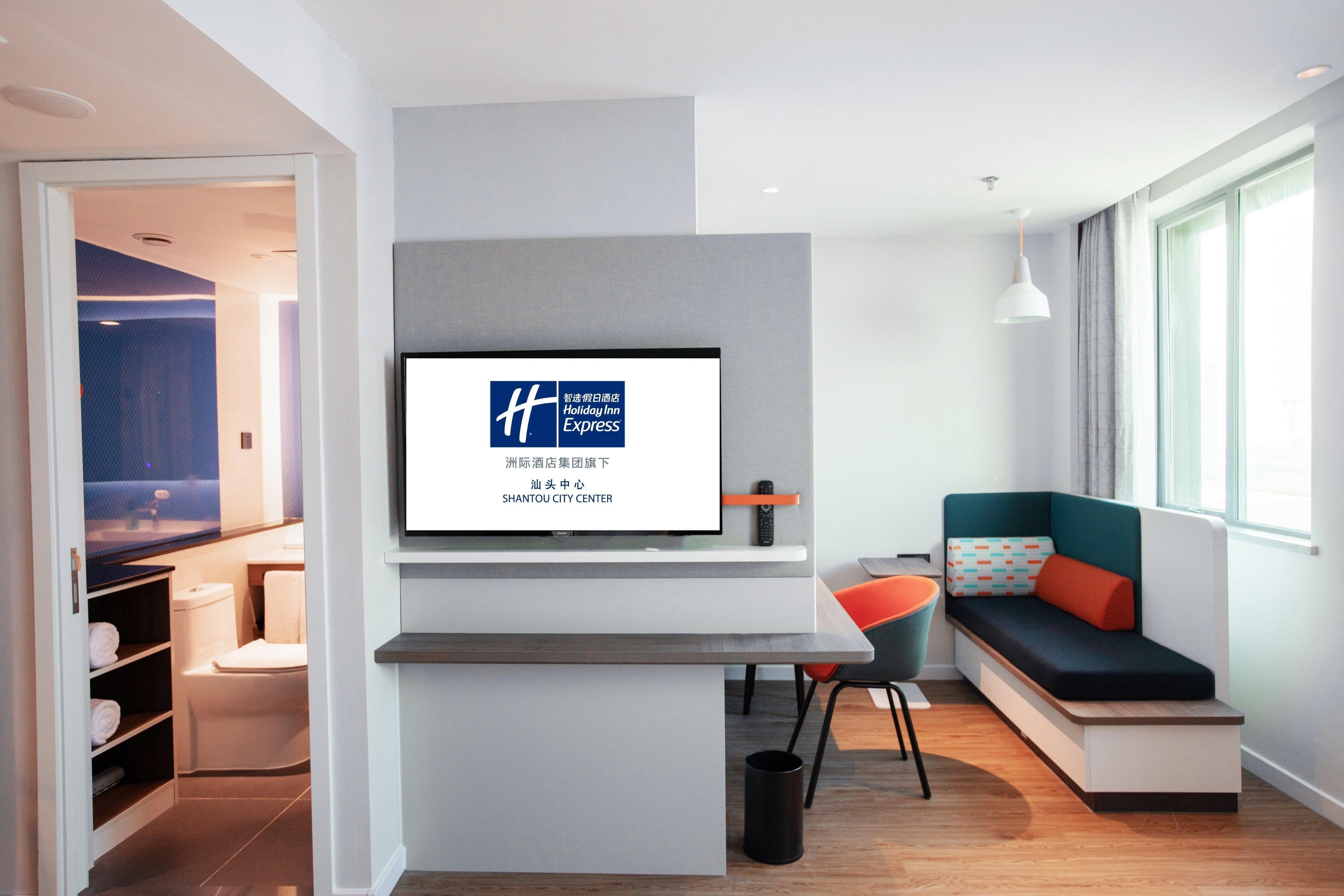 Holiday Inn Express Shantou City Center By Ihg Exterior photo